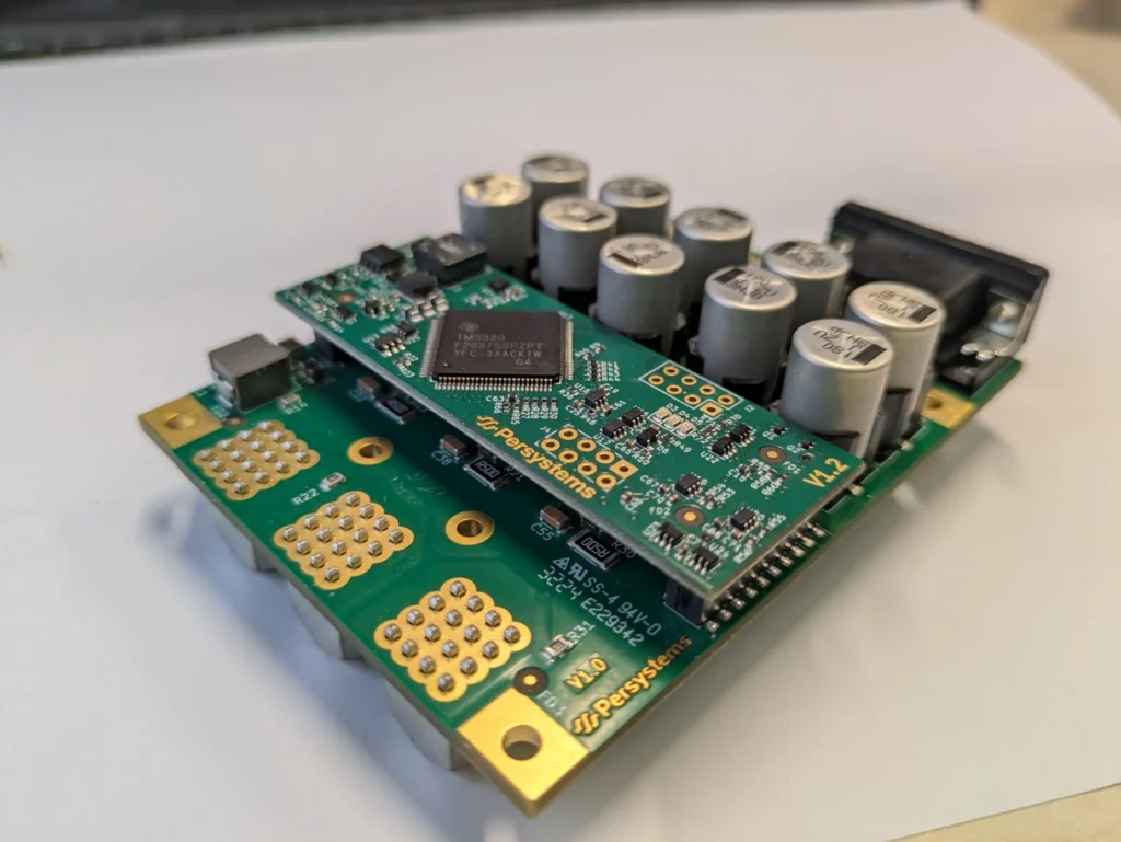 Inverter board: power stage with DC-link capacitors and plugged-on control board with microcontroller